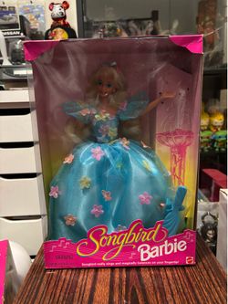 Mattel 1995 Songbird Barbie Doll  Blue Dress