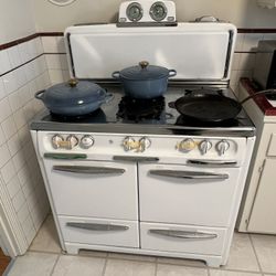 1950’s Wedgewood Stove 