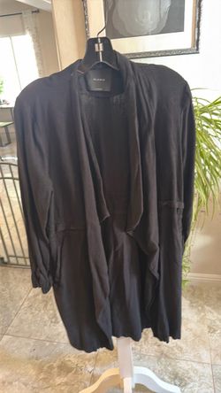 Mid length light weight black jacket