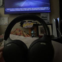 Bluetooth Headphones 