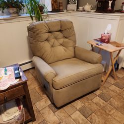 Small Recliner