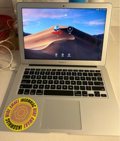 13-inch MacBook Air (2017) – for parts OR Works Plugged In / Password Provided