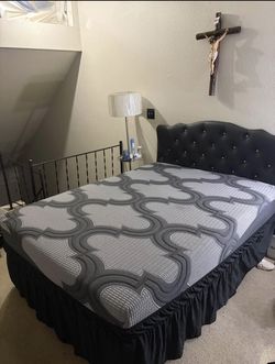 Ashley Queen Bed