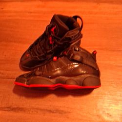 Like New Jordan's  Size 6y [100$]