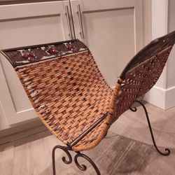 Beautiful Folding Rattan And Metal Magazine Rack With Ruby Stones And Leaves Decorations 