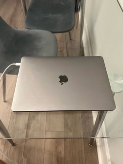 Apple MacBook Pro 13” M1 (2020) – 8GB RAM – Great Condition