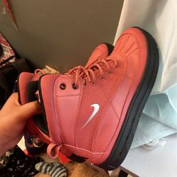 Nike Boots