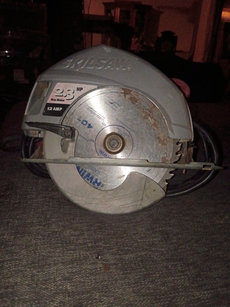 Skil 7 1/4" Circular Saw