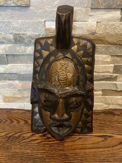 VINTAGE WOODEN MASK