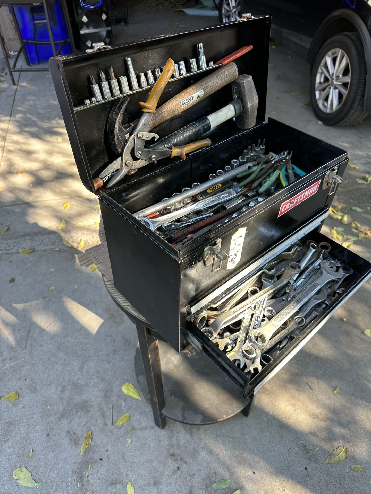 Craftsman Tool Box With Tools