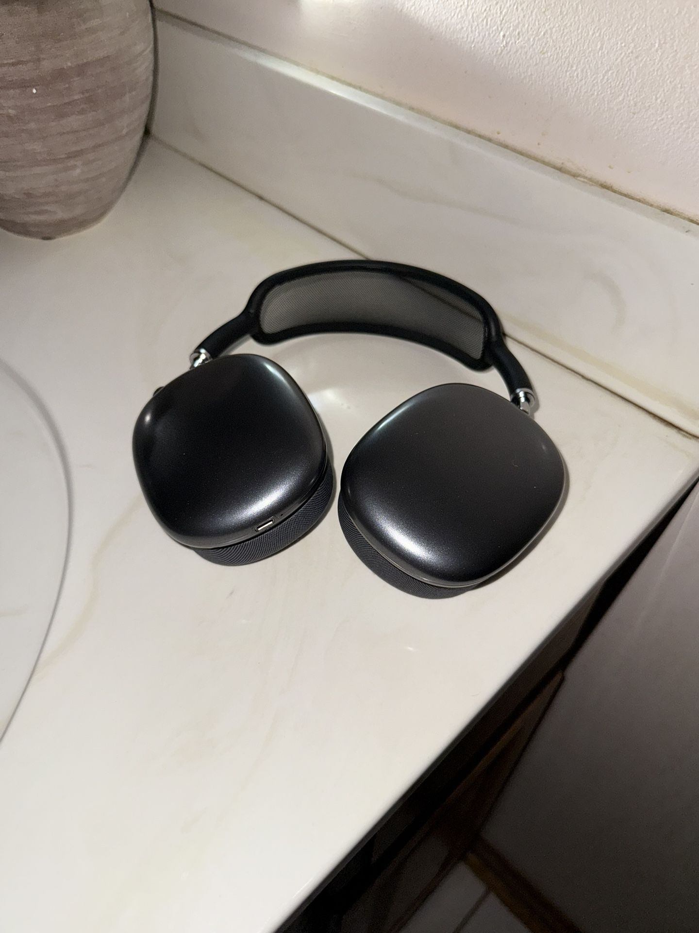 AppleAirpod Max's