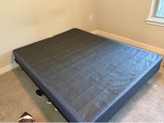 Queen size box spring with metal frame