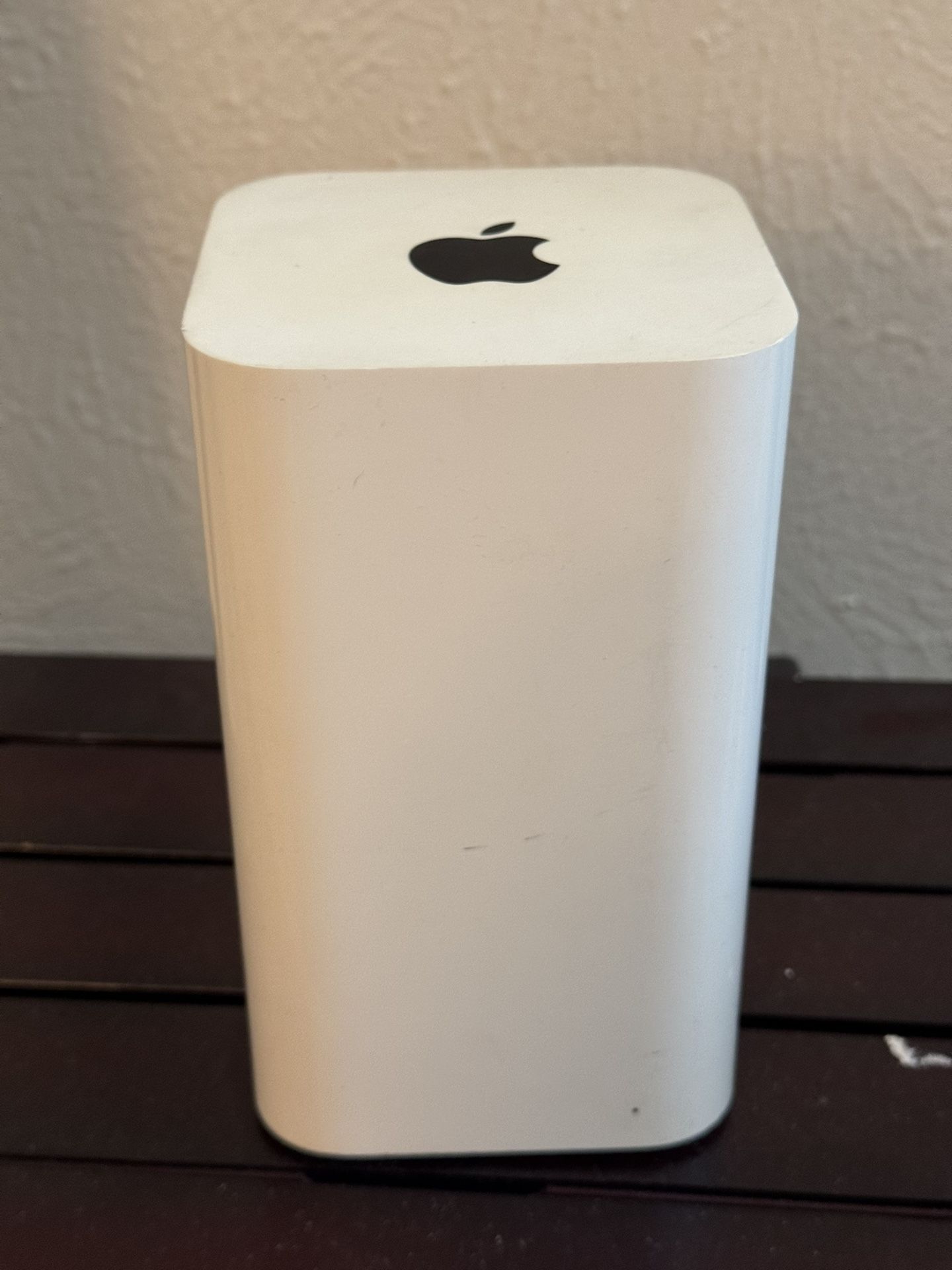 Apple Mac AirPort Extreme Wireless Router
