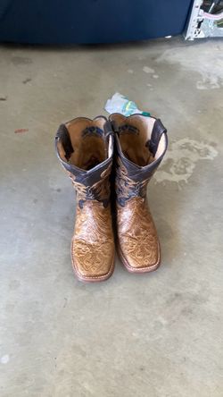 Kids cowboy boots