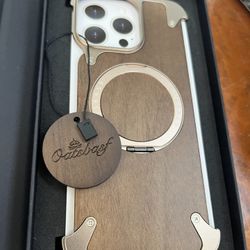 iPhone 16 Pro Max Case Wood