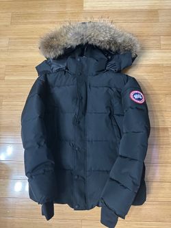 Brand new black Canada goose parka size large