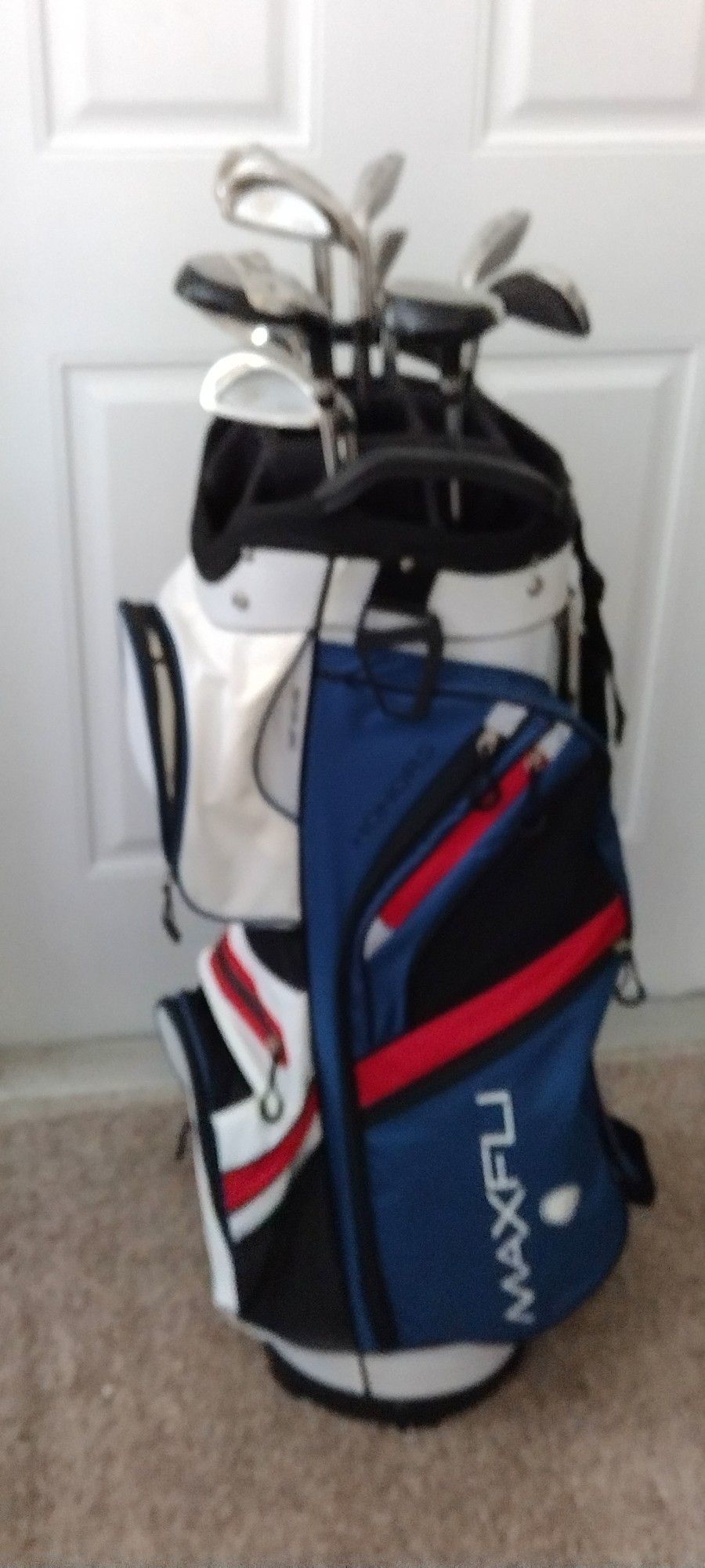 Golf Club Set & Bag