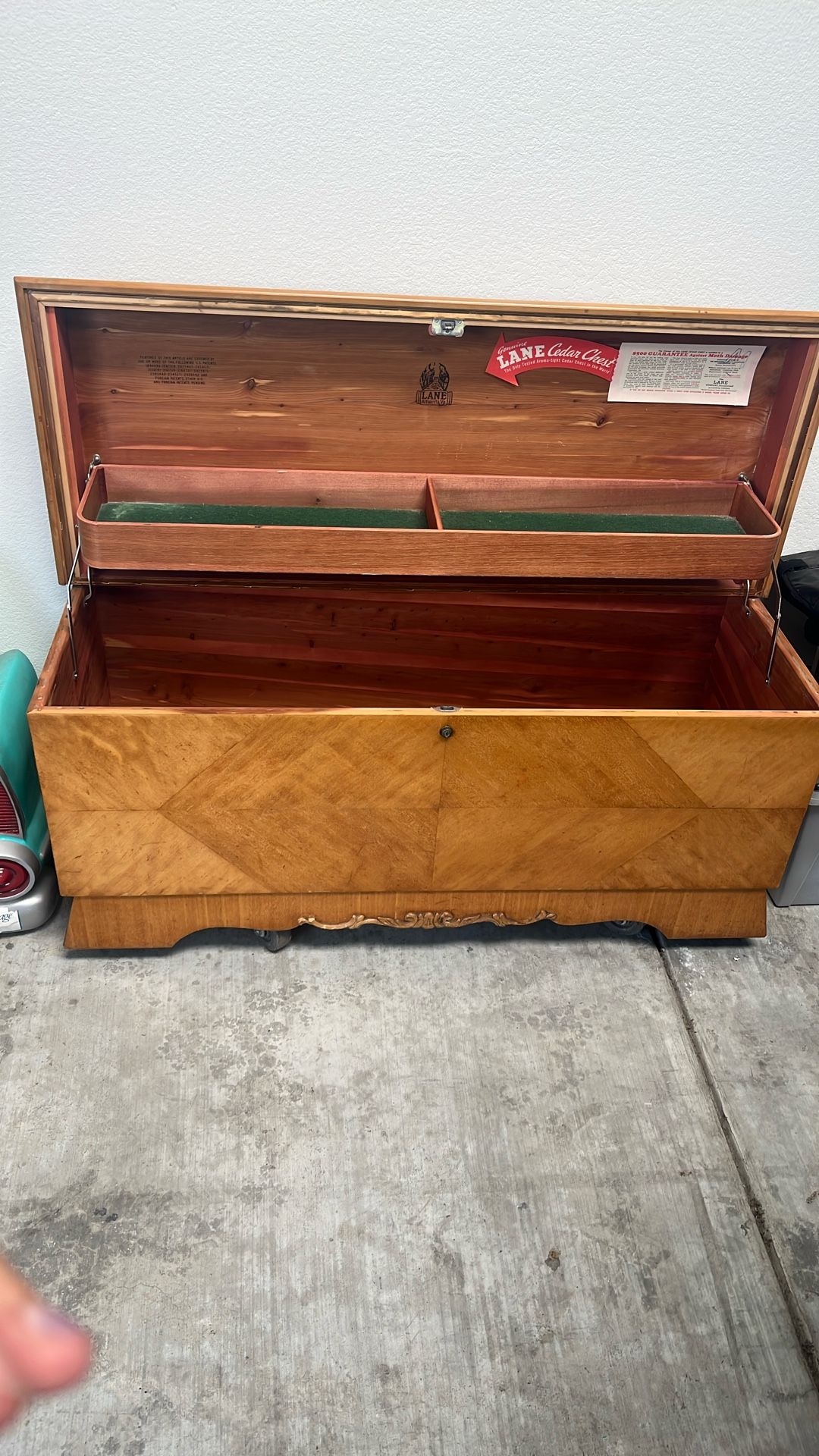 LANE Cedar Hope Chest