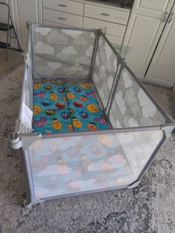 Play pen