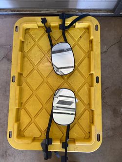 Tow mirrors