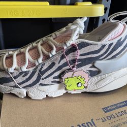 Nike Air Foot Scape Size 11 