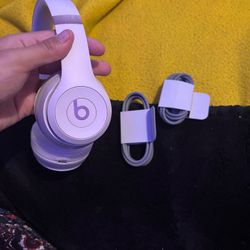 Beats Solo 4