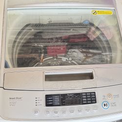 LG Big Washer - no Pets House