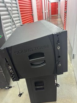 Speakers sound town