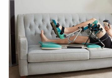 Kinetec Spectra Essential Knee CPM Machine