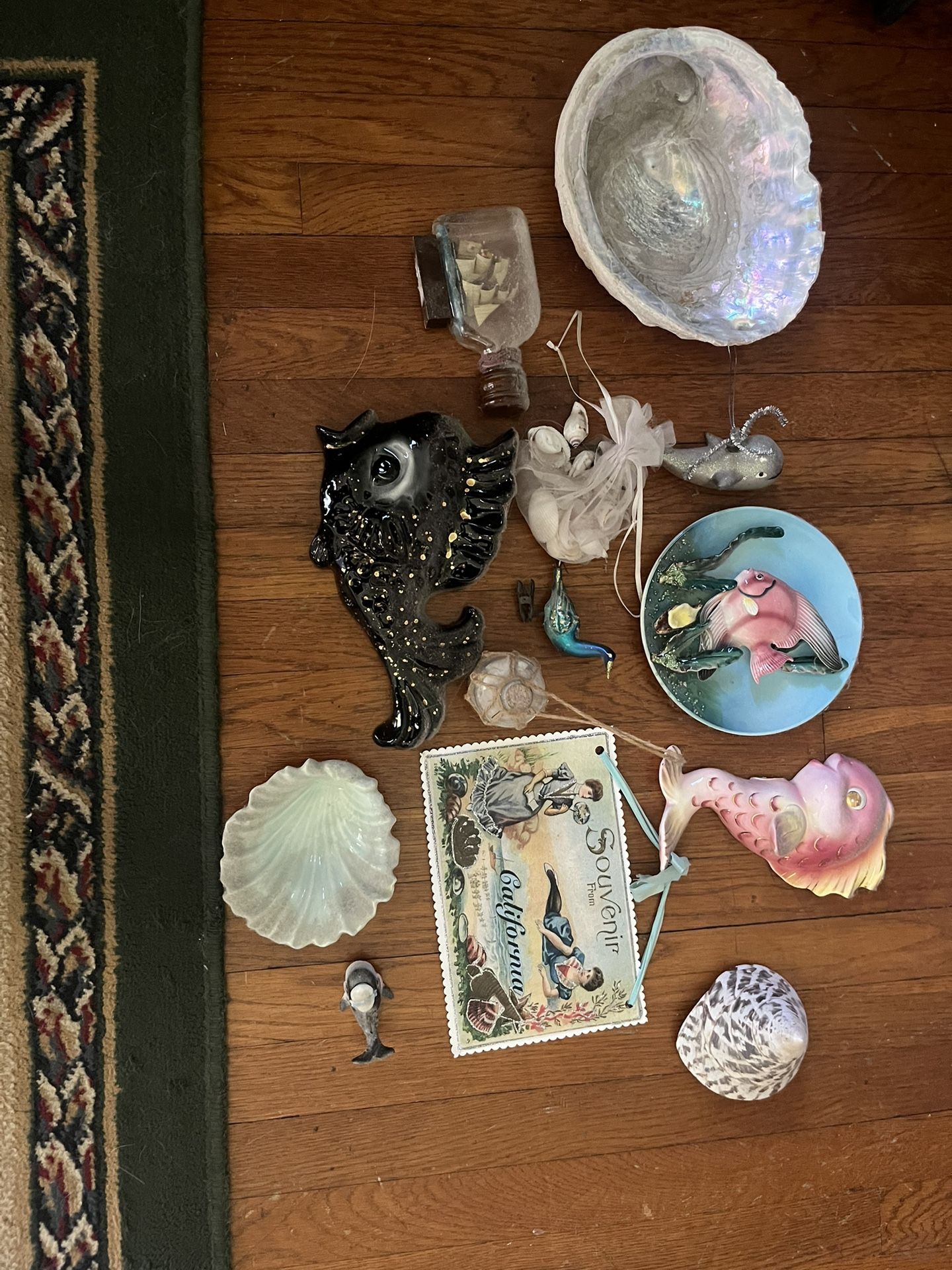 Vintage Tropical Collection
