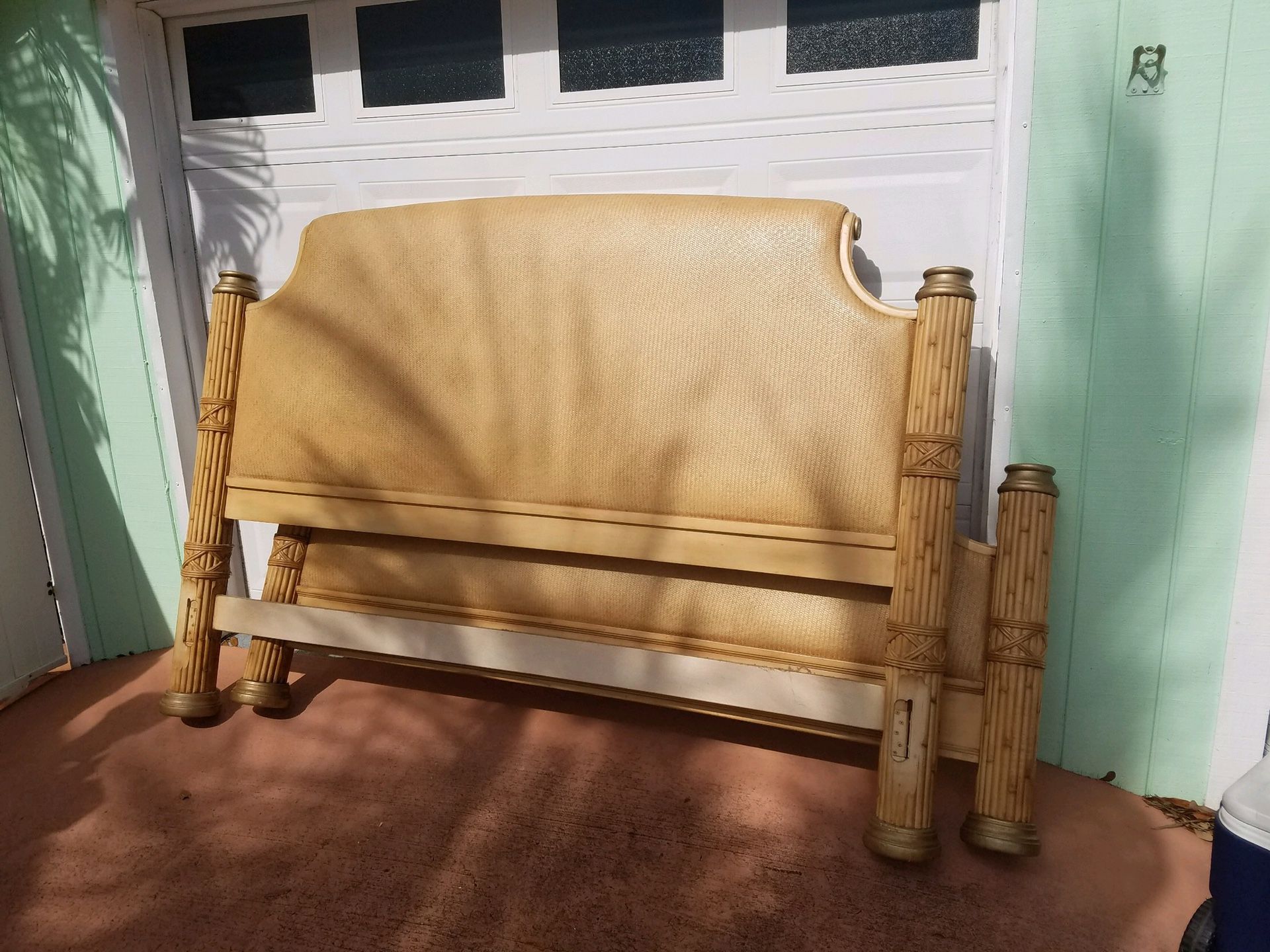 King Size Wood Pineapple Bed Frame