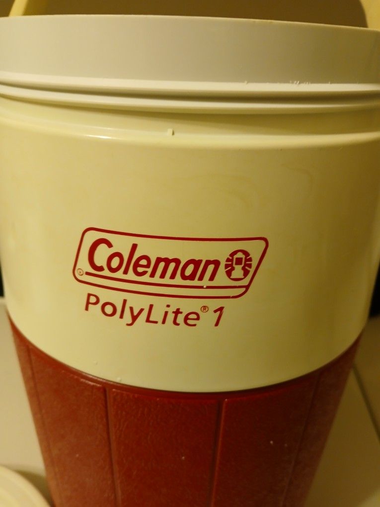 Vintage 1995 Coleman Polylite Beverage Cooler/Water Jug. 1 Gallon. Promotional Item From Safelite Auto Glass