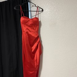 Red XS Windsor Long Formal Dress