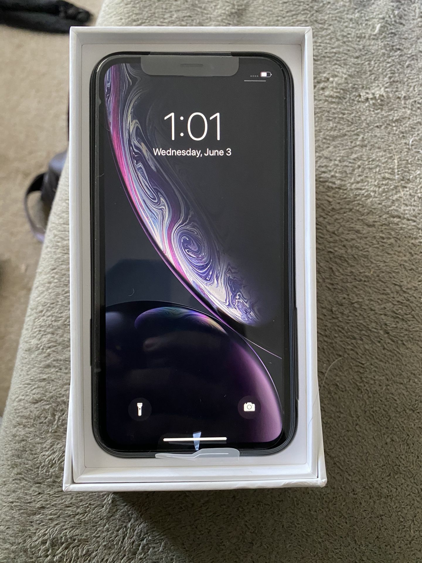 iPhone XR 64GB T Mobile/ Metro NEW