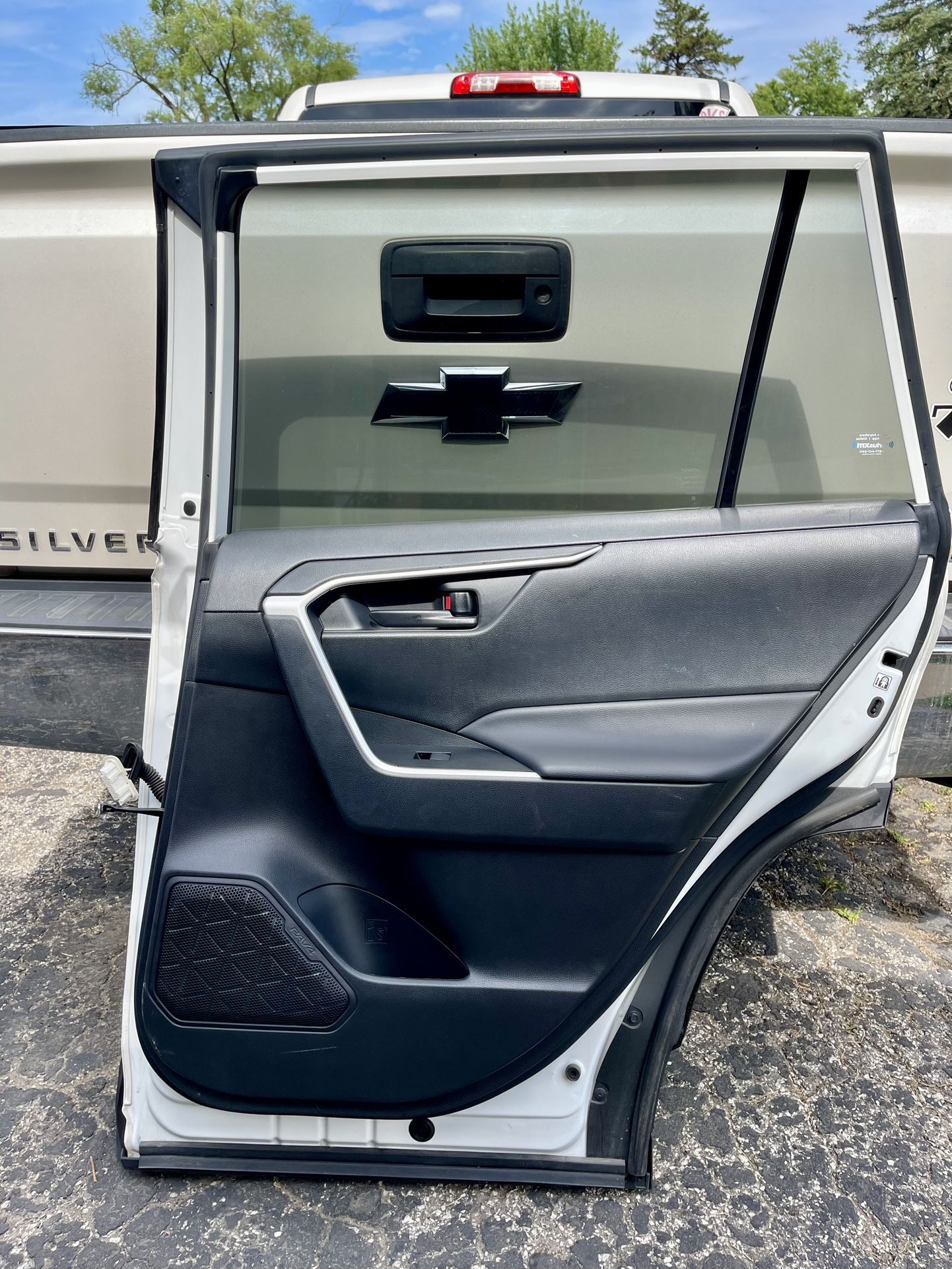 Toyota Rav 4 2019 Passenger Real Door