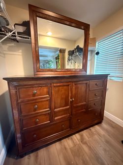 11 Drawer Dresser w/ Mirror and Accent Dresser