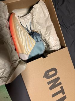 Yeezy Quantum sz 11