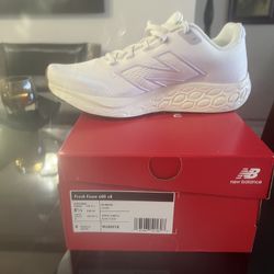 New Balance Fresh Foam 680 V8