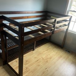 Kids Bedroom Set Bedframe And Dresser 