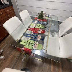 Rectangle Glass 4 Person Table With Gold Base And 4 Chairs