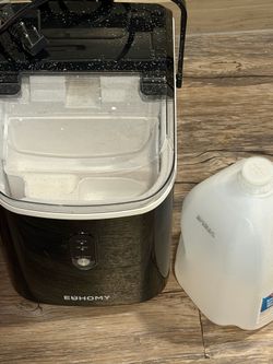 Ice maker