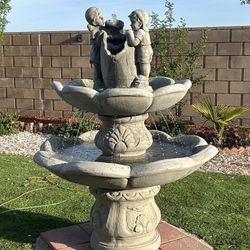 New Fountain Made Out Of Cement Perfect Gift 