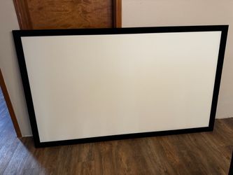 Projector screen