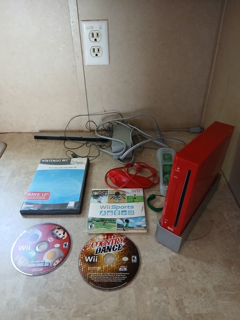 Nintendo Wii & Accessories