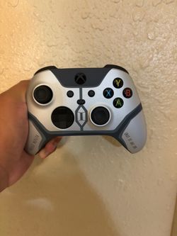 Xbox controllers