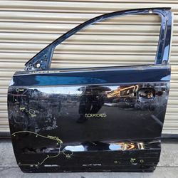 2015 2016 2017 2018 AUDI Q3 LEFT SIDE FRONT DOOR OEM USED