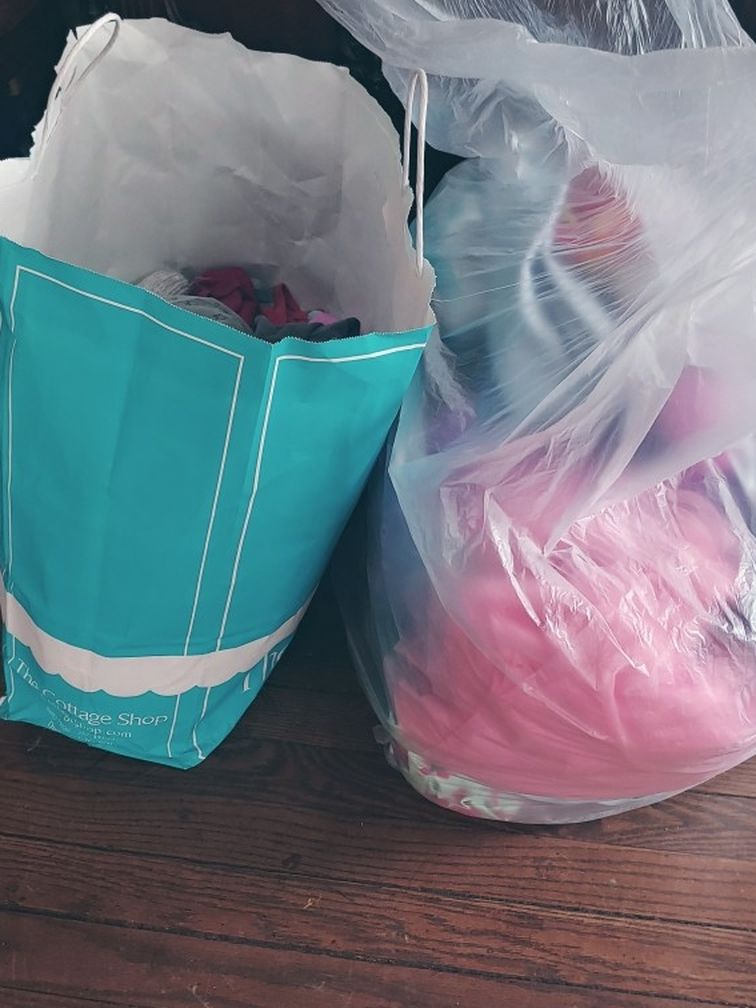 100 Pieces Of Girls Clothes Size 3T To 6