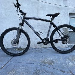 Specialized hardrock 