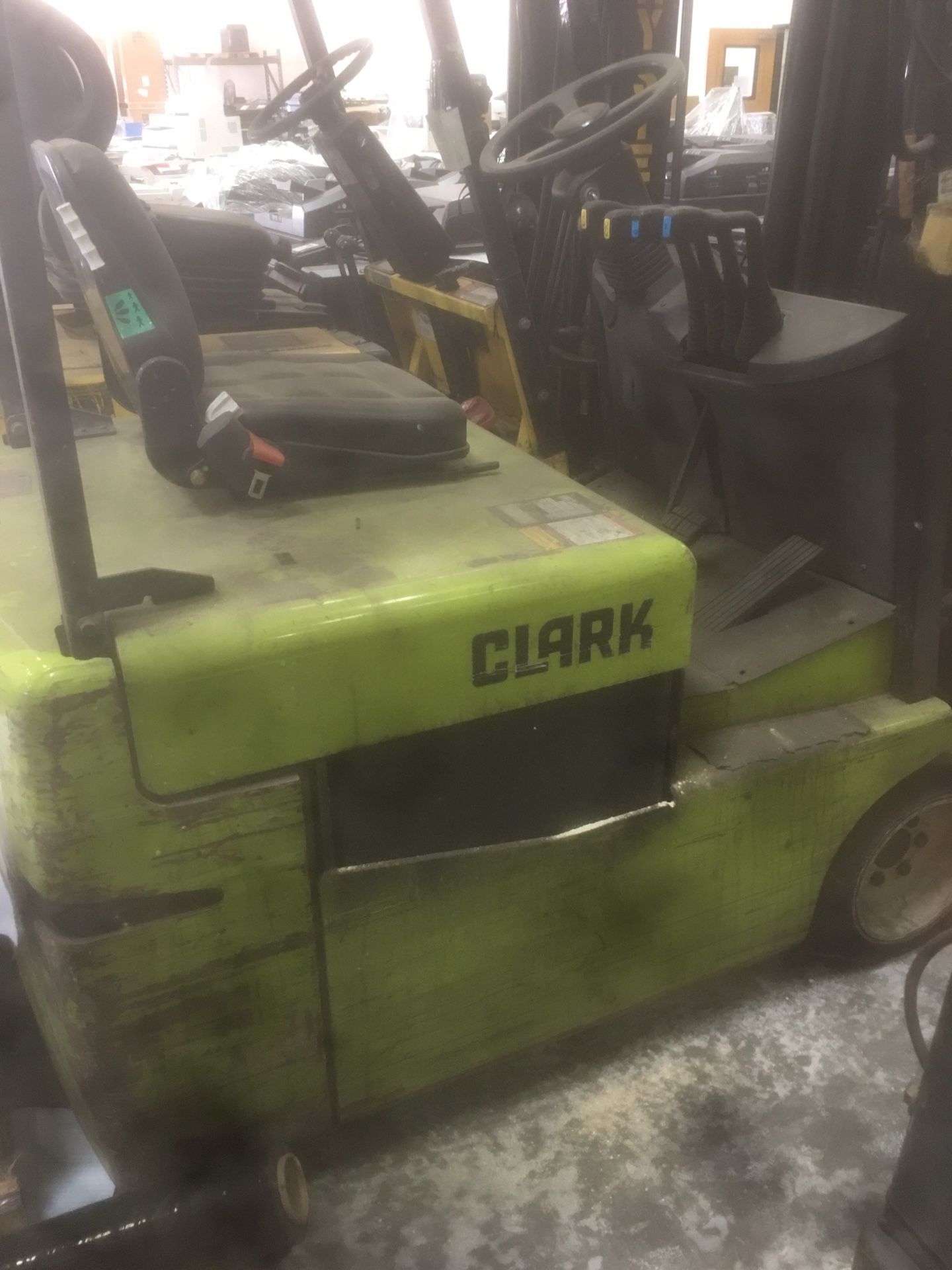 Clark 3 Wheels Electric Forklift.