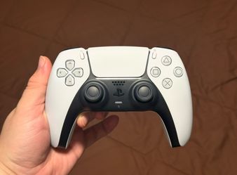 PS5 Controller (White, Like New)